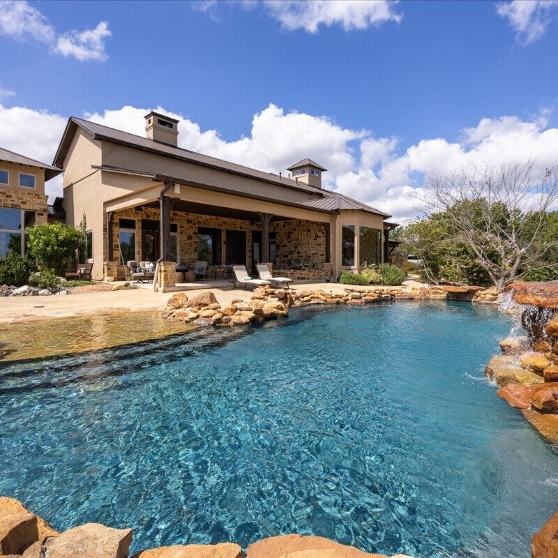 002-riocordillera_103-circle  