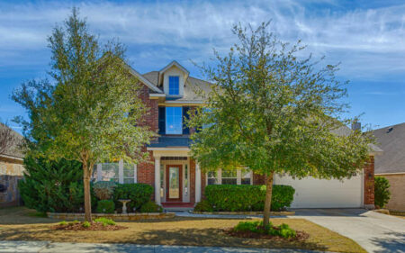 Photo of This Home has it All – Near Aue Elementary