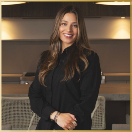 Photo ofAmanda Hamilton