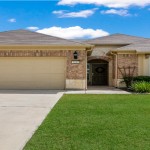 Darling Home on Windy Pond