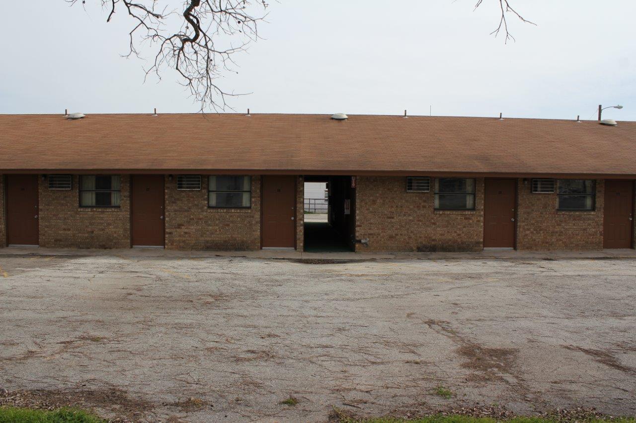 Ogden Motel in Sabinal Texas for Sale Boerne Real Estate For Sale