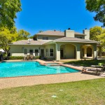 Executive Living in Kendall Pointe, Boerne, TX