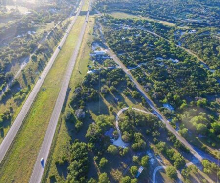 Photo of Boerne commercial real estate listings – 2-3-2018