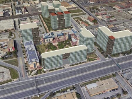 Photo of UTSA Downtown Expansion Could Add 10,000 Students to San Antonio’s Urban Core