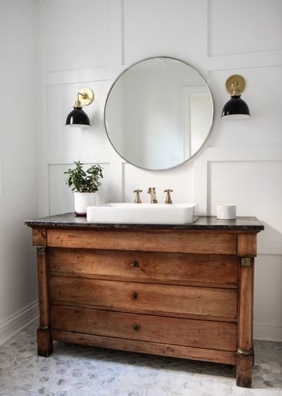 farmhouse-bathroom  