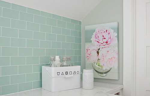 farmhouse-laundry-room  