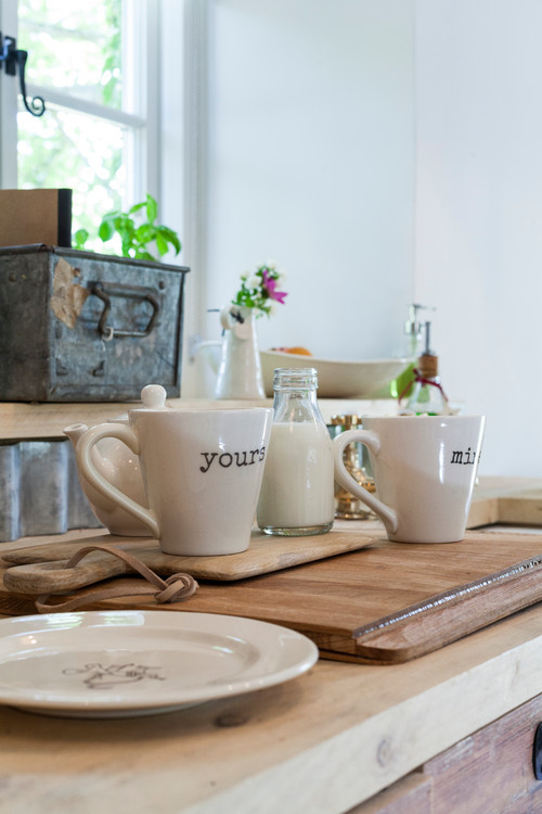 shabby-chic-style 10 Habits That May Be Messing Up Your House Blog Home Maintenance Just Stuff Tips shabby-chic-style