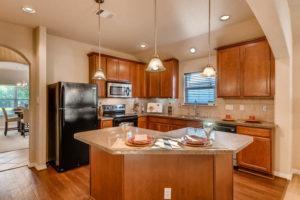 12026-Mill-Berger-large-012-9-Kitchen-1500x1000-72dpi-300x200  