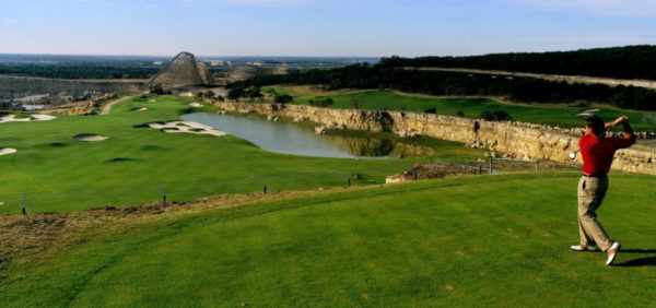 LaCantera_Golf_ResortCourse-600x282  