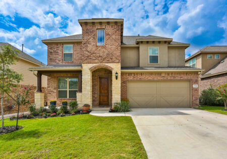 smokeychase-1-450x0-c-default  