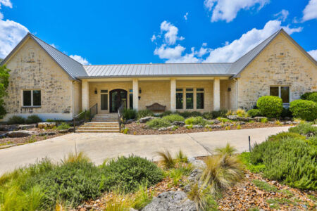 deersummit-3-450x0-c-default  