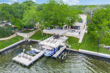 109-driftwood-ln-kingsland-tx-78639-High-Res-43-450x0-c-default  